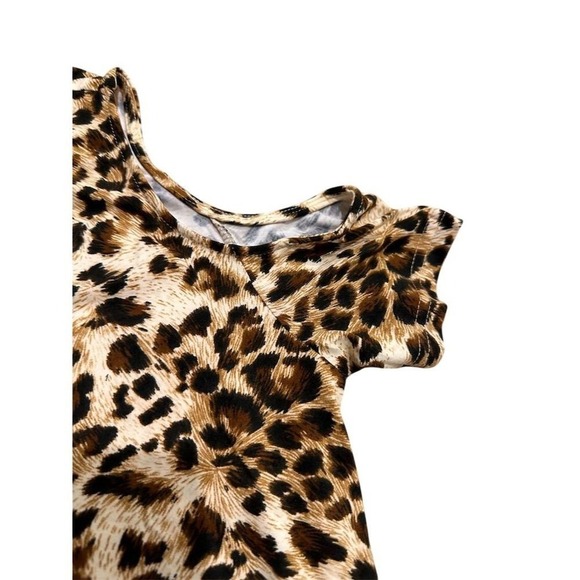 Womens Medium Leopard Print‎ Keyhole T-Shirt Casual - Picture 4 of 4
